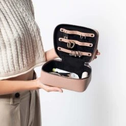 Status Anxiety Shining Armour Storage Box -Fashion Bag Store f07ffc5be3dff901ee895c439313bf55 8cddefa2 39b8 49cb 81de e2be4b7aee72